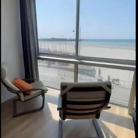 Appartement Panorama, Face